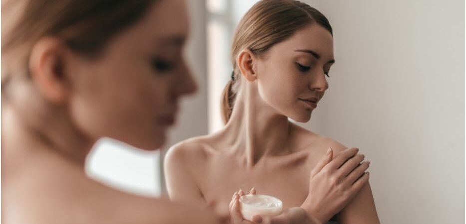 What Does Parfum Mean in Body Care Ingredients? Explained