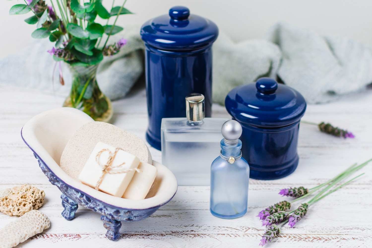 Crisp Laundry Perfumes Feel Bright and Energizing